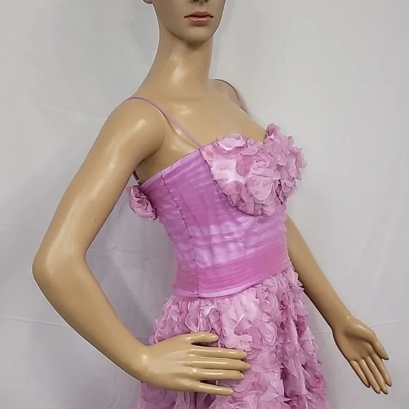 Tadashi Shoji Women's 3D Floral Appliqué Fit And Flare Cocktail Dress - Picture 8 of 17